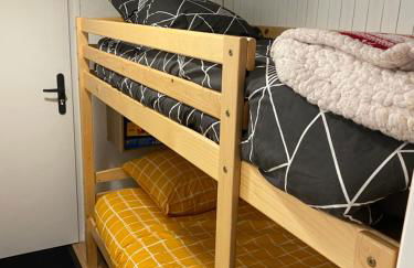 Location studio plein centre Les Carroz - Foto 3