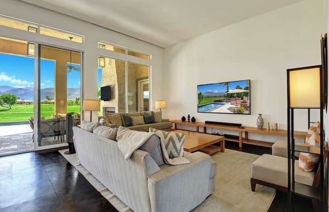 Legends by Avantstay Stunning Golf Villa Featuring Spa, Pool & Fire-pit - Foto 6