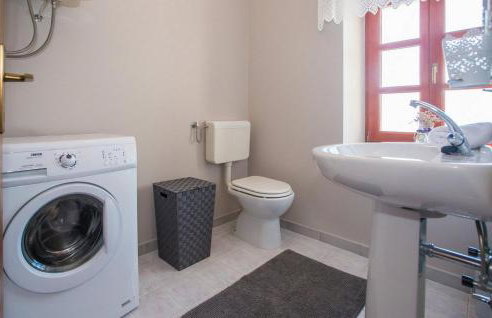 Lovely Apartment In Porec With Wifi - Foto 18