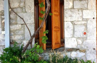 Stephania's Stone House - Foto 28