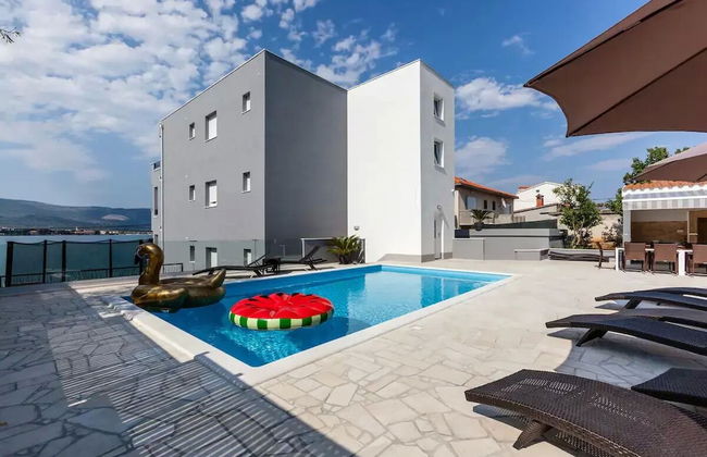 Luxury Villa ARIA Seafront for 21 people - Foto 1