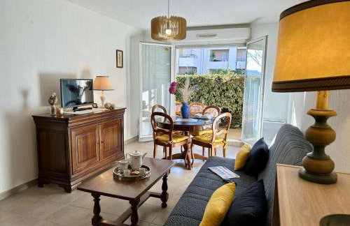 Appartement 2 pièces avec terrasse et parking à Roquebrune-sur-Argens - Foto 1