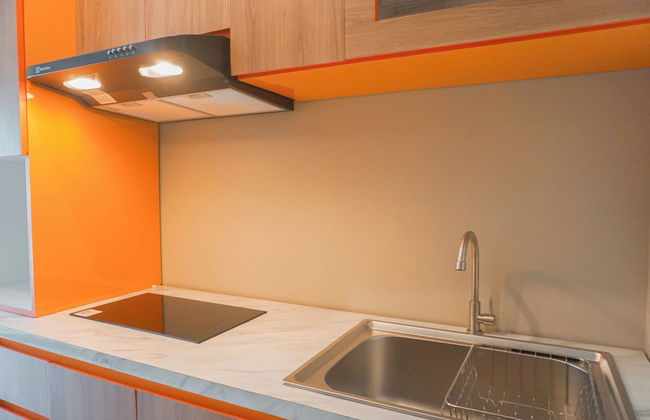 Cozy Studio Apartment At LRT City Jatibening - Foto 11