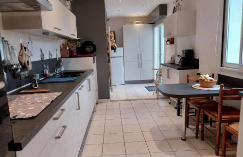 Étel - Maison de Plain-Pied 3* avec Terrasses dans Quartier Calme - Photo 5