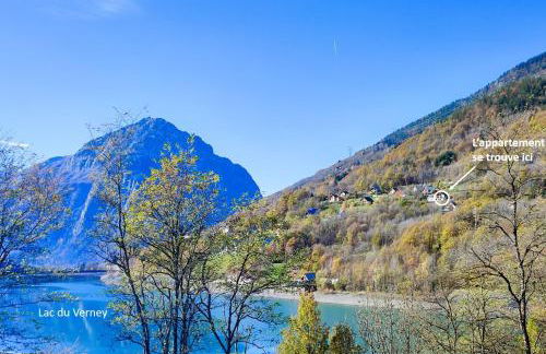 Le Bois Cosy appartement 4 étoiles 6 personnes, ACCES SKI ALPE D'HUEZ GRAND DOMAINE A 3 K M - Foto 15
