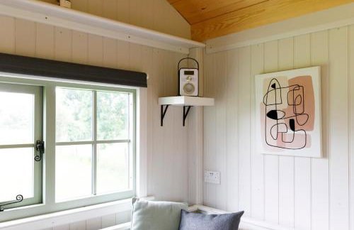 The Witterings Shepherds’ Hut - Foto 14