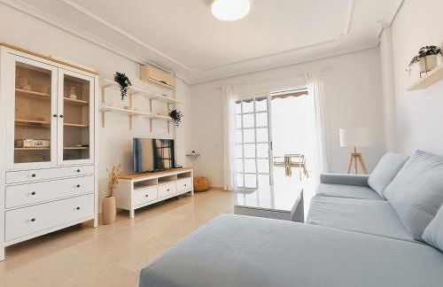 Charming & Sunny Apartment with Ocean View - Foto 2