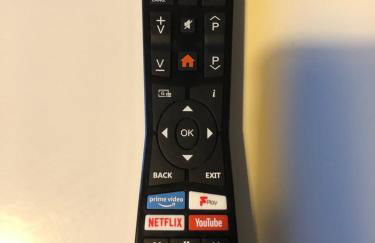 4 Single beds or 2 Doubles - FREE PARKING SPACES - SMART TV's - City Centre Spacious flat - Photo 19