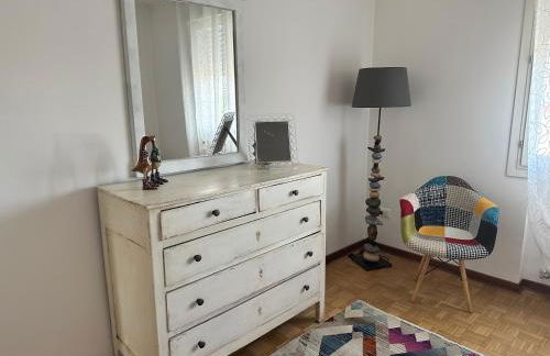 Emilio's House Located in a Quite and Residential Area - Foto 33