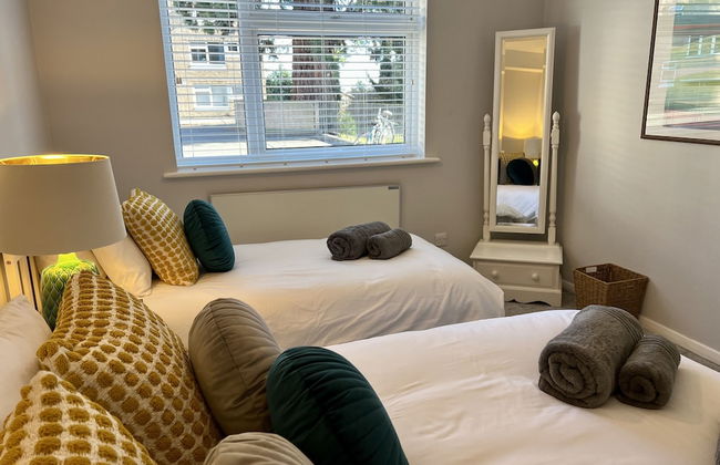 BookedUK - Lovely 2BR Flat in Hoddesdon - Foto 10