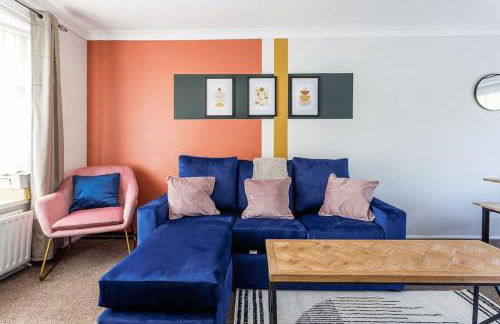 2 Bedroom House in Seaham - Driveway Parking - Photo 34