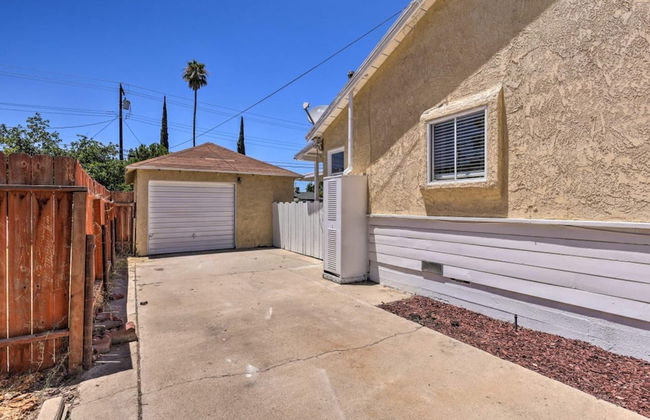 Bakersfield City Home w Patio and Garden - Photo 25