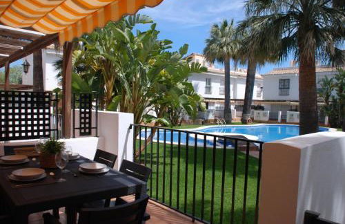 Magnífico Adosado con Piscina en Urb. Palm Beach - Foto 35