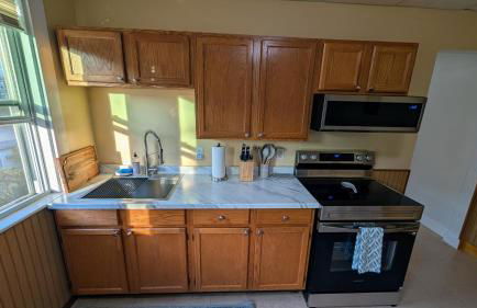 Charming 3BR near Boston, Airport and Beach with parking - Foto 12