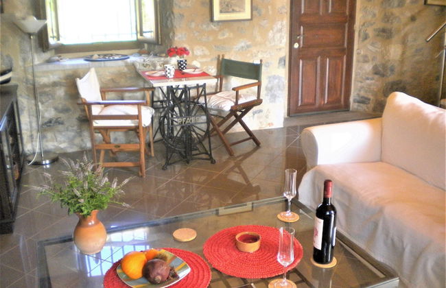 Stone House For You - Photo 9