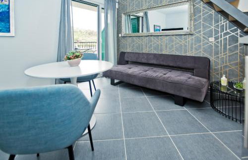 Luxurious Apartments Maslina with Beach - Photo 64