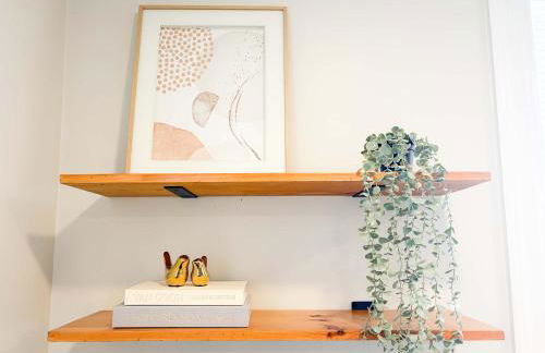 Jennifer's Cozy Apt Near Brown w In Unit Laundry - Foto 11