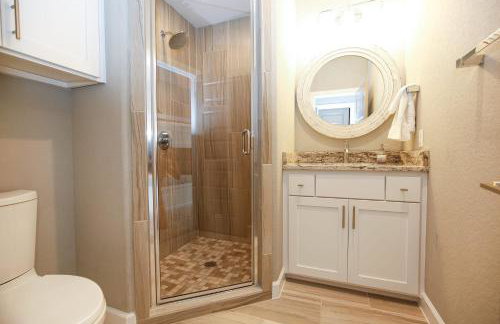 Luxury Lake LBJ House with Heated Swimming Pool and Spill Over Hot Tub and 2 Boat Slips - Foto 37
