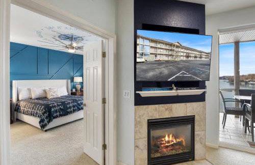 Nautical-Inspired Lakefront Unit w/ Awesome Views - Foto 25