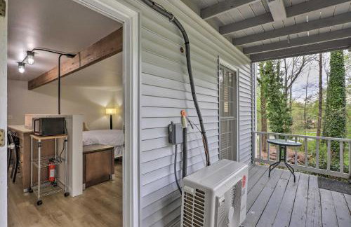 Riverdale Studio about 18 Mi to Downtown Atlanta! - Photo 17