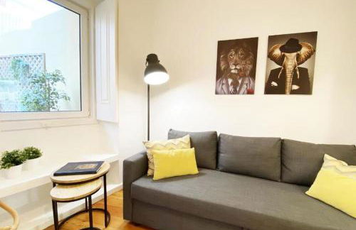 Cozy Belem Apartament with terrace - Photo 8