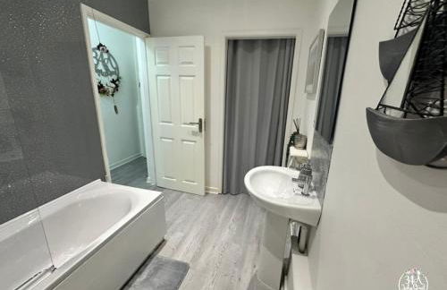 COASTAL RETREAT Town Centre Entire Property, Very Close to Sea & Restaurants, 2 King Size Beds - Foto 15