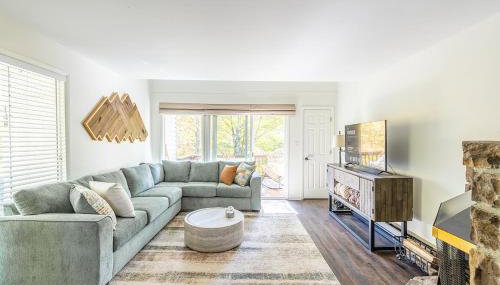 Beech Mountain Escape with Views - Foto 1