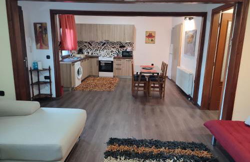 Asterios House - Foto 1