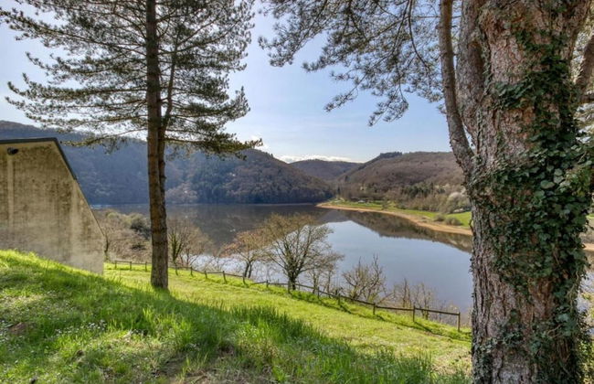 Inviting Holiday Home in Miremont With Garden - Foto 31