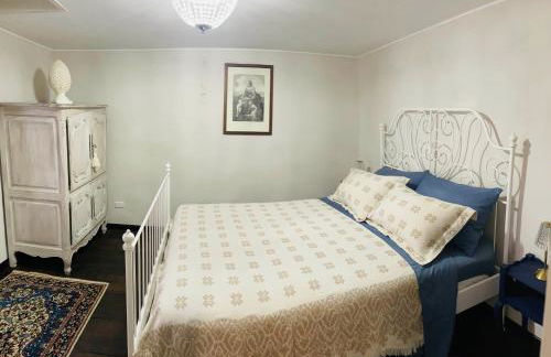 LA GIALLA di Via Silvano 12 - Foto 32