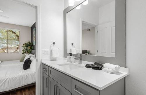 Stylish 2BR - Scottsdale, Pet-friendly, Sunrise Peak - Foto 25