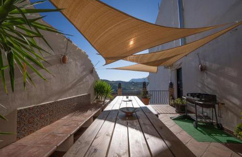 Eagles Nest - Massive townhouse with Pool with outstanding views - Photo 57