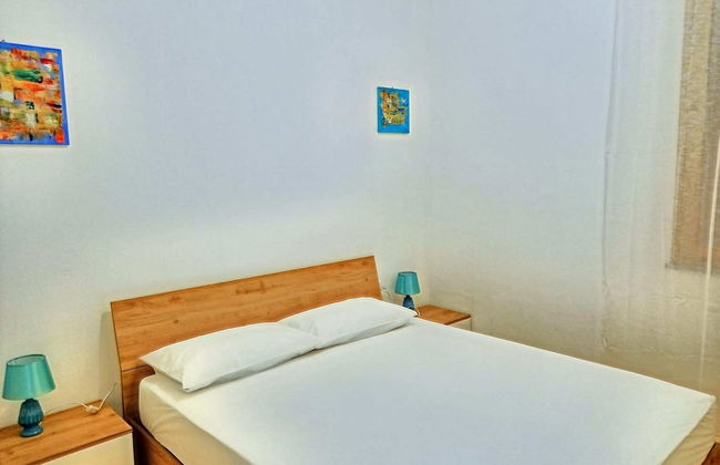 Cosy Apartment With Balcony - Photo 6