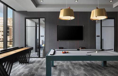 Downtown JC 1 BR w Work Setup by Anyplace - 11757 - Foto 61