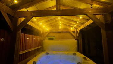 Hot tub Retreat In The Valley's Of South Wales - Foto 2, Garden
