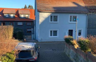 Ilmenau-Wümbach, 4 km Zentrum, 5 min A71 und Uni - Foto 1