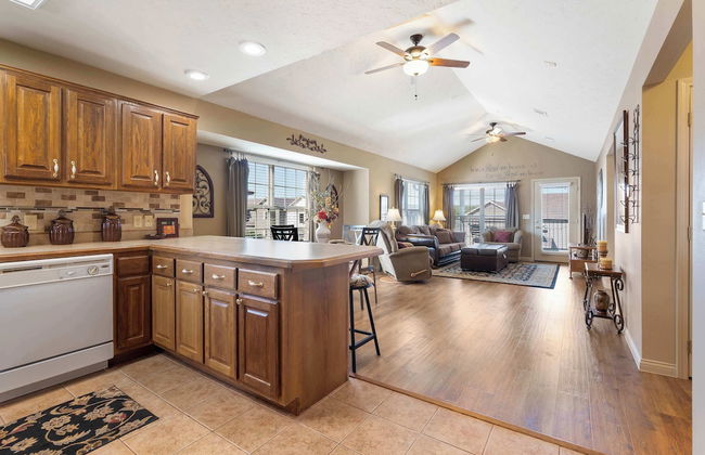 The Hogue Penthouse Unwind and Relax - Photo 16