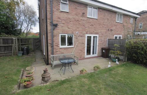 2 Bed House - BHX - NEC - Photo 8