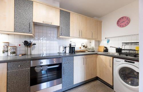 City-chic central studio near station Kingston - Pass the Keys - Foto 10