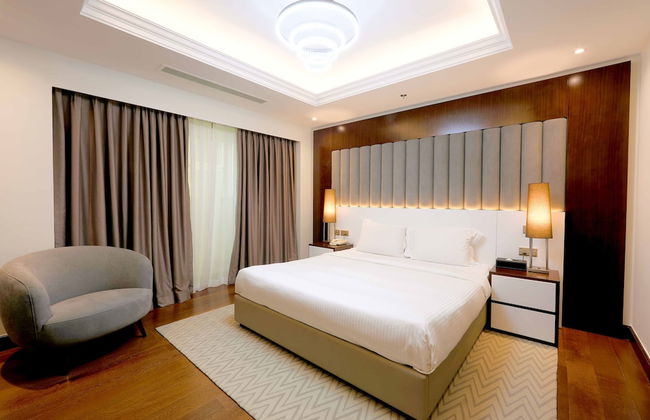 Number One Tower Suites - Photo 50