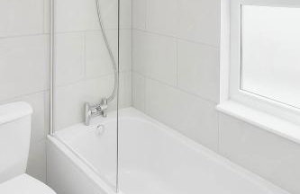 Modern 3-Bedroom Home Near Cribbs Causeway- Ideal for contractors and work stays - Foto 7