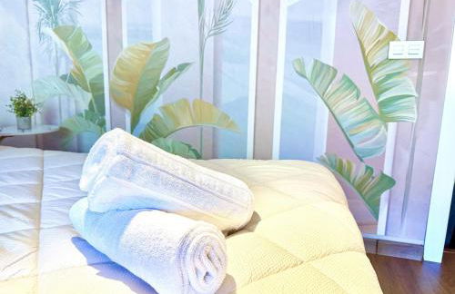 PARKING & POOL - Costa Paradise Suites- Málaga - Foto 17