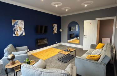 Affordable Luxury 2 Stunning apartment Sunderland close to City centre hospital Crown Works Studio and Nissan - Foto 1