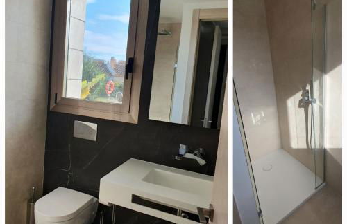 Luxury beachfront apartment with pool, sauna, fitness and gym in province Malaga, Andalusia - Photo 18