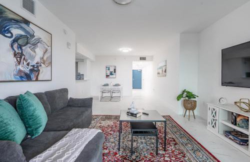 Stylish Apt with Pool and Gym near beach - Foto 44