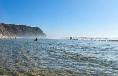 Moradia Milú frente à praia - Foto 37