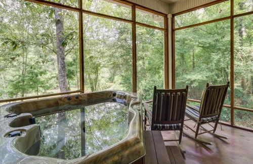 Waterfront Loranger Cottage Hot Tub, Deck and Grill - Foto 17