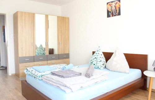 1 Privatzimmer in Dreizimmer Wohnung Lemgo Innenstadt Ferien Unterkunft - Foto 32