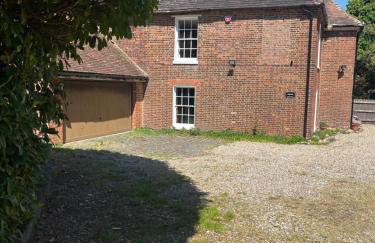 Chilton Manor House - Photo 41