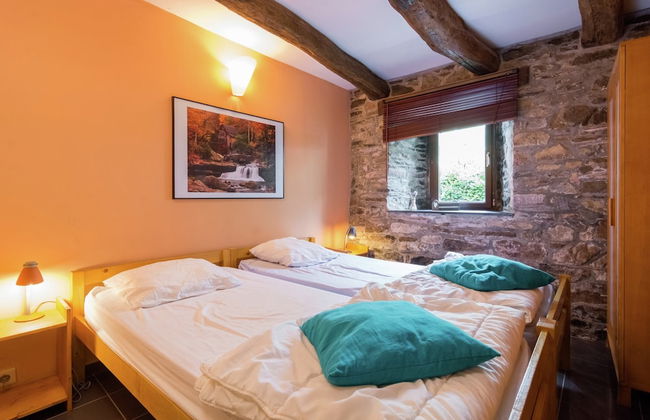 Tranquil Apartment in Sensenruth With Barbecue - Photo 18